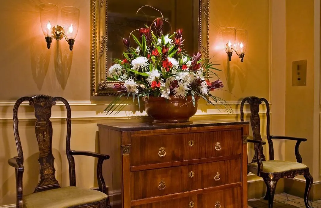 Mayflower Park Hotel-1
