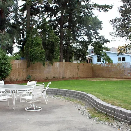 Brighton Retreat-2