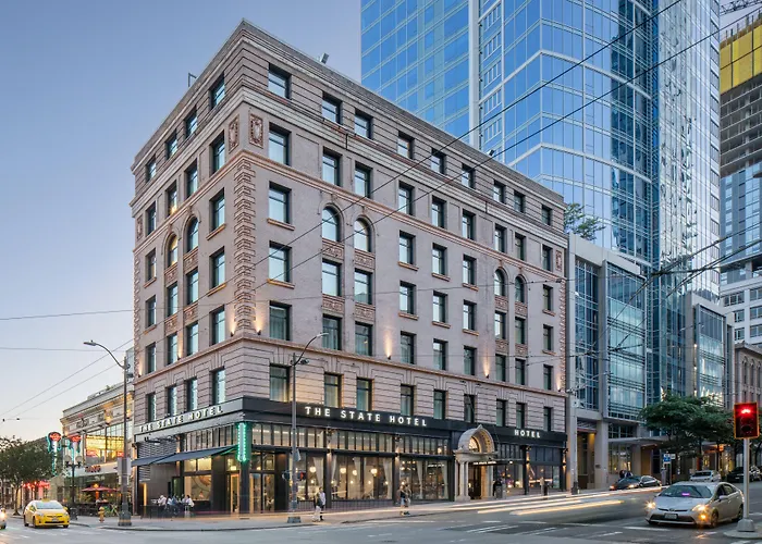 Airport Hotel: The State Hotel