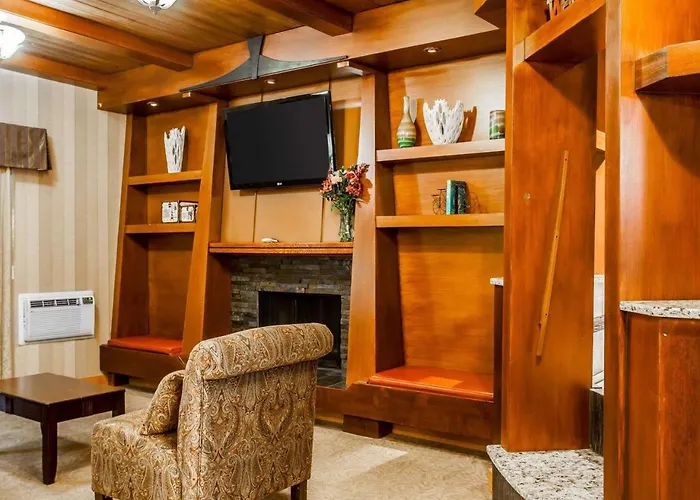 Cheap hotel: Quality Inn & Suites Seattle Center